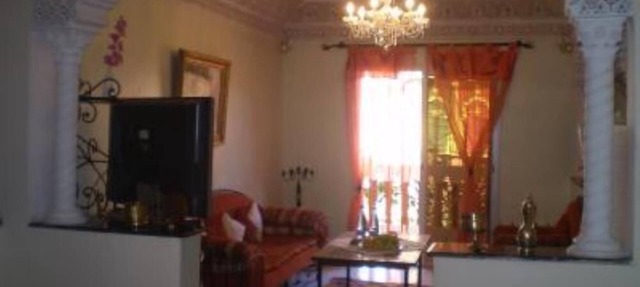 Dar Younes House with Garden and character : with tow Luxury famlily-Apartment in Marrakech