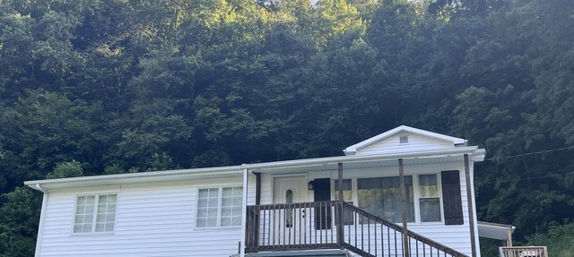 Devil Anse Off Road Lodging Hatfield & McCoy Trail House in Matewan