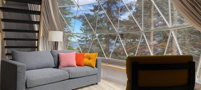 Dome #6 ocean view at Domaine Renard in Percé