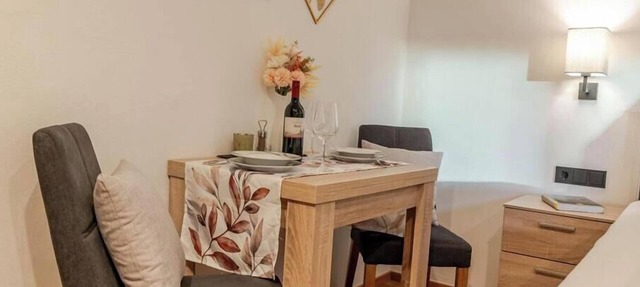 Double room, shower, toilet - House Panorama in Brixen im Thale