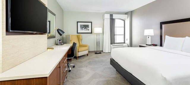 DoubleTree by Hilton Austin - University Area in Austin