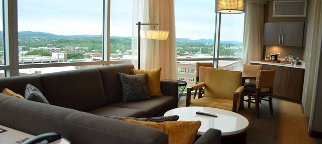 Doubletree By Hilton Reading in Reading