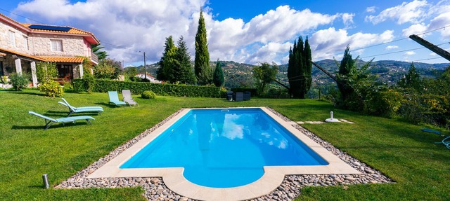 Douro Valley - Country house with private pool. in Marco de Canaveses