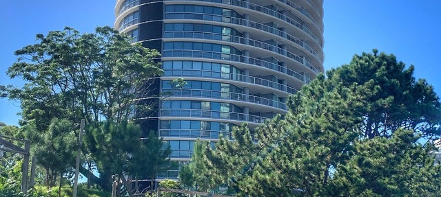 Excellent Apartment 15th floor views in Punta del Este