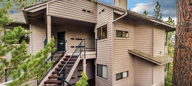 Executive suite in Mount Bachelor Village - great for a couple in Bend