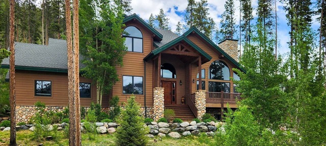 Five Bedroom Breckenridge Home with Amazing Mountain Views in Breckenridge