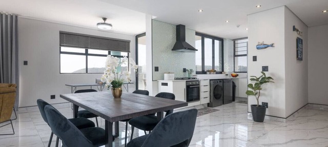 Gorgeous 1007 Quayside by the Sea in Durban
