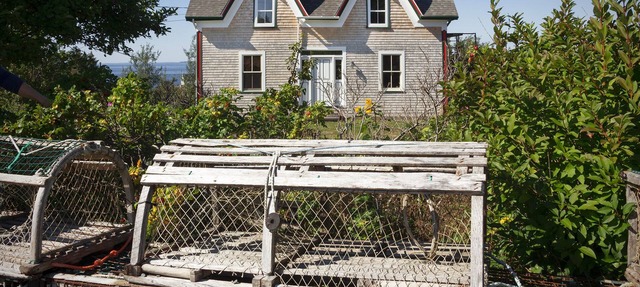 GREEN GABLES Captain`s Cabin in Indian Harbour