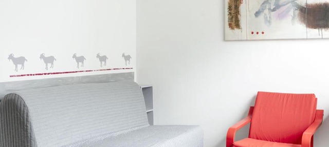 GROUNDfloor with private entrance, 55 sqm, 4 beds in Berlin