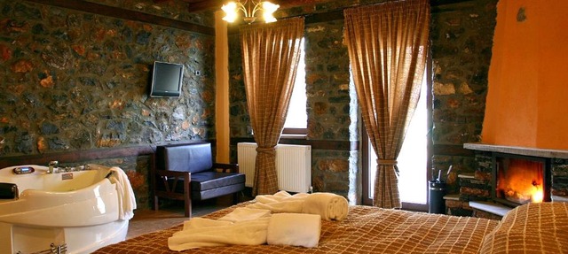 Guesthouse Toitos in Palaios Agios Athanasios