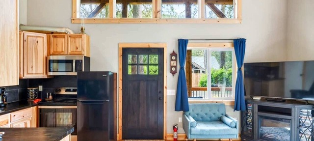 Handcrafted Timber Cabin Hot Tub Fire Pit in Sandy