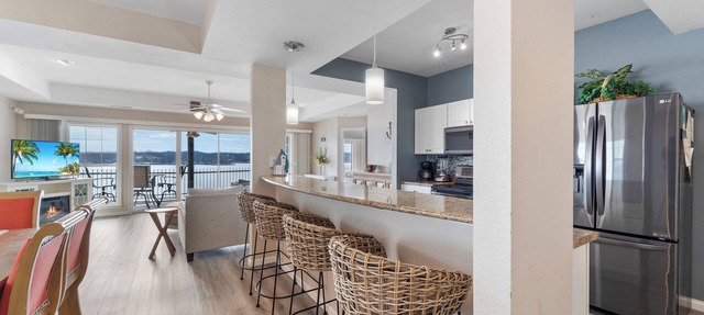 Harbour Towne 202 - Expansive main channel views! in Lake Ozark