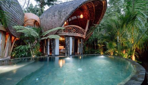 Hideout Mountain by Ini Vie Hospitality in Selat