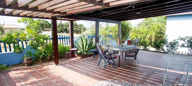 Highly accessible freestanding luxury studio with large terrace. in Kralendijk