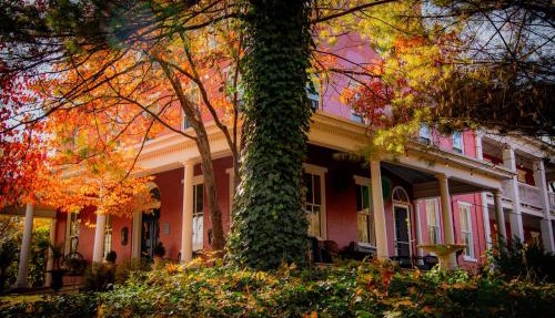 Hollinger House in Lancaster