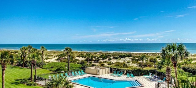 Immaculate Oceanfront on 7th floor See Description for renovation information. in Fernandina Beach