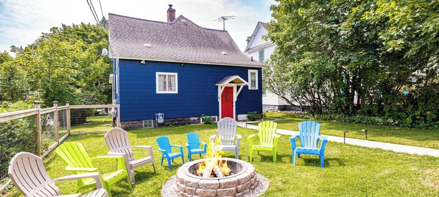 Kid-friendly, Family Homebase Only 2 Blocks to Lake Superior - Dine Hike Explore in Two Harbors