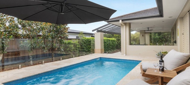 LA VITA - THE VINTAGE HOLIDAY HOUSES in POKOLBIN