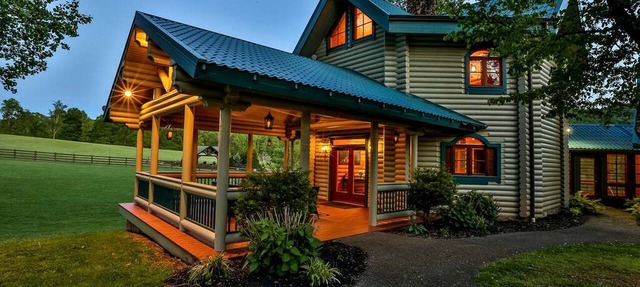 Lakefront Log Elegance: True Cabin with Hot Tub and Sauna Amidst Mountain Views in Gilmer County