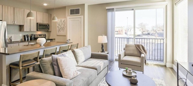 Landing | Chic 1BD, Pool, Gym in Woodburn