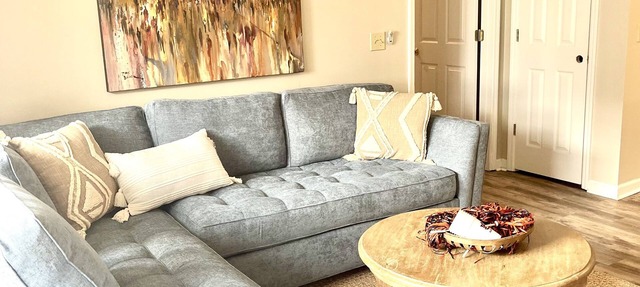 LOCATION! | Walk to Stadium and Toomer’s | Cozy 4BR Condo in the Heart of Auburn in Auburn