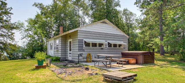 Long Lake Getaway w/Dock & Hot Tub in Bigfork in Bigfork