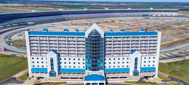 Lovely Condo on Texas Motor Speedway in Fort Worth