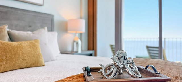 Luxury Gulf Front Getaway! Coastal Chic Escape at Lighthouse! Penthouse Views! in Gulf Shores