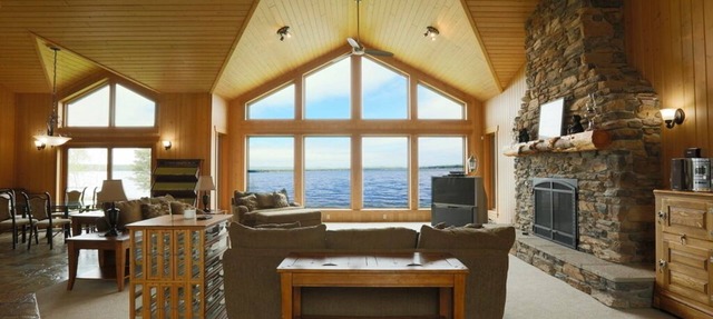 Luxury Lakefront Cabin on Falcon Lake in Falcon Lake
