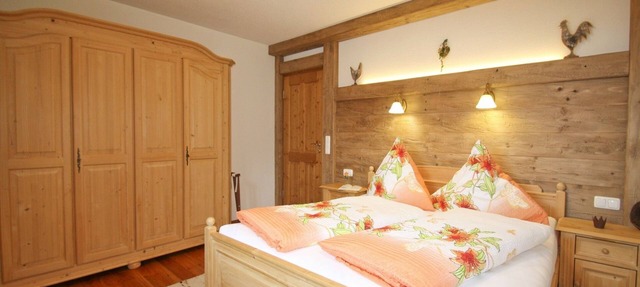 Magnificent mountain view* 140 sqm, 4-star family apartment with southwest-facing terrace in Marquartstein
