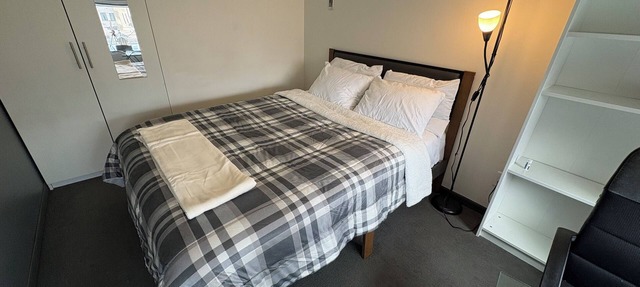 “Main Downtown Stay — Close to Everything!” in Winnipeg