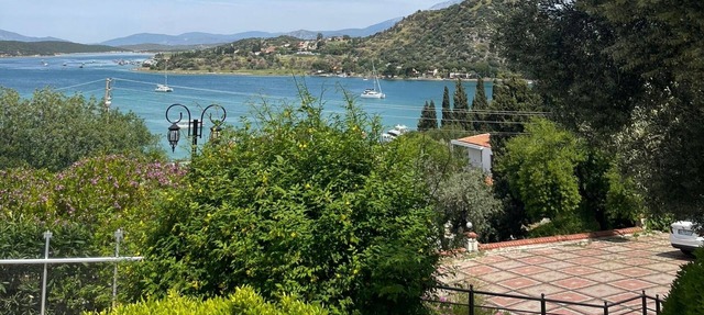 Mesmerizing Flat with Shared Pool in Cesme, Ildir in Izmir