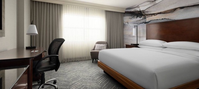 Minneapolis Marriott Northwest Hotel & Conference Center in Brooklyn Park
