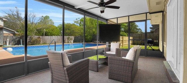 Modern 4BR Oasis w/Private Pool, Outdoor Lounge & Full Amenities in Montgomery