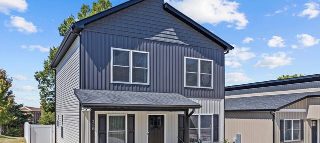 Modern 4BR Retreat near Downtown Concord in Concord