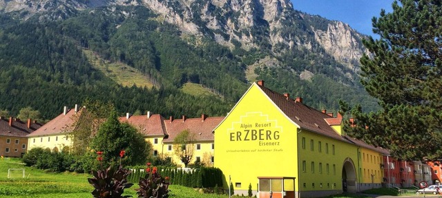 Mountain-View Styria Apartment (No Deposit) in Eisenerz