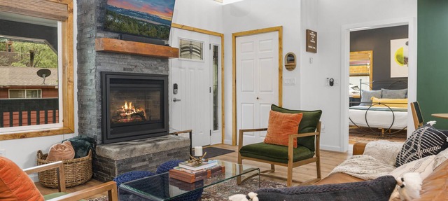 New Construction! 4BR/3BA Chalet+Loft+SPA in Sugarloaf