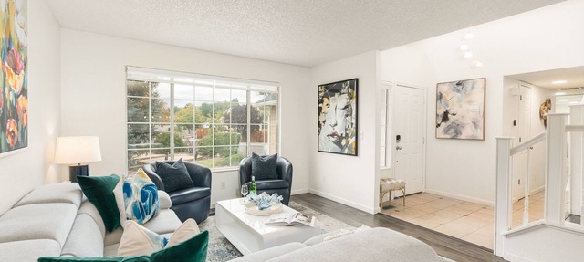 New! Modern 4BR walk to Reno-Sparks Conv Center, Atlantis Casino & shops in Reno