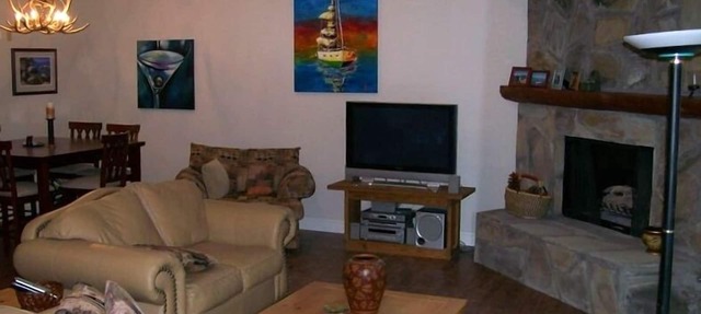 Nicely Updated Condo Across From Hyatt! in Incline Village