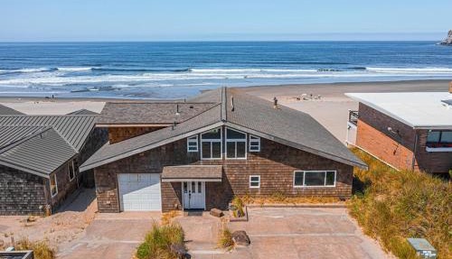 Ocean Views for days. in Cloverdale