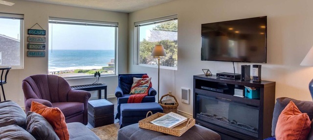 Ocean Views & Tide Pool Access! Yachats! in Yachats