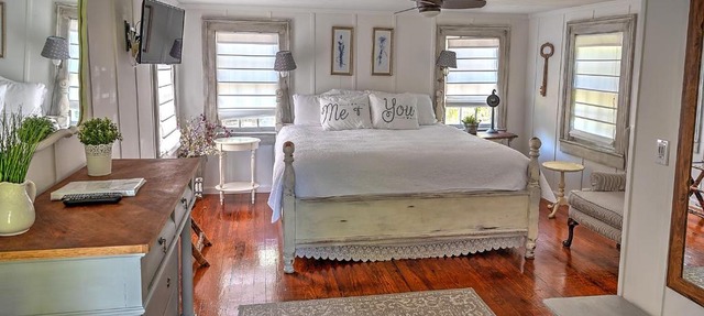 Open Gates Bed & Breakfast in Darien