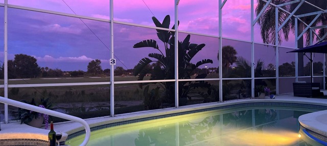 Orlando Davenport by Disney with pool and spa and view to the lake Golf Course in Davenport