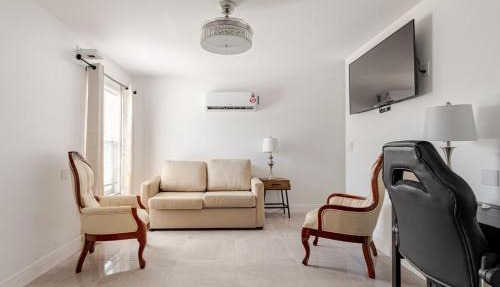 Paradise Apartment in Orlando