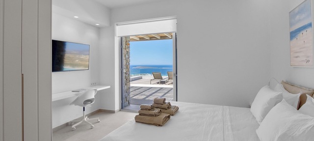 Pasithea Horizon -Cycladic Luxury Villa in paros