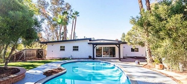 Peaceful Riverside Retreat with Pool in Riverside