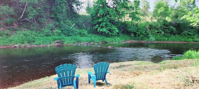 Peaceful Studio Stay w/Hot Tub - sleeps 4 in Oxford Junction