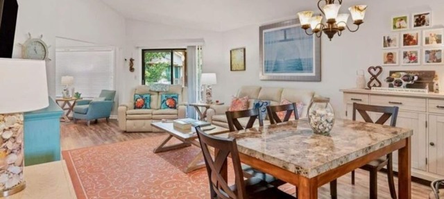 Peaceful Tides - A Beautifully updated Harbour Oaks Condo close to everything! in St. Simons Island