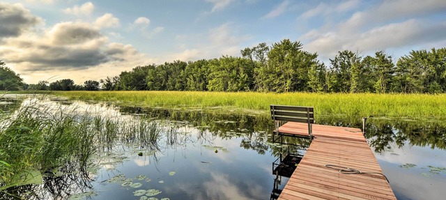 Pine City Getaway, Steps From Snake River! in Pine City