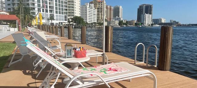 Premium Beachside Get-Away in Ft Lauderdale